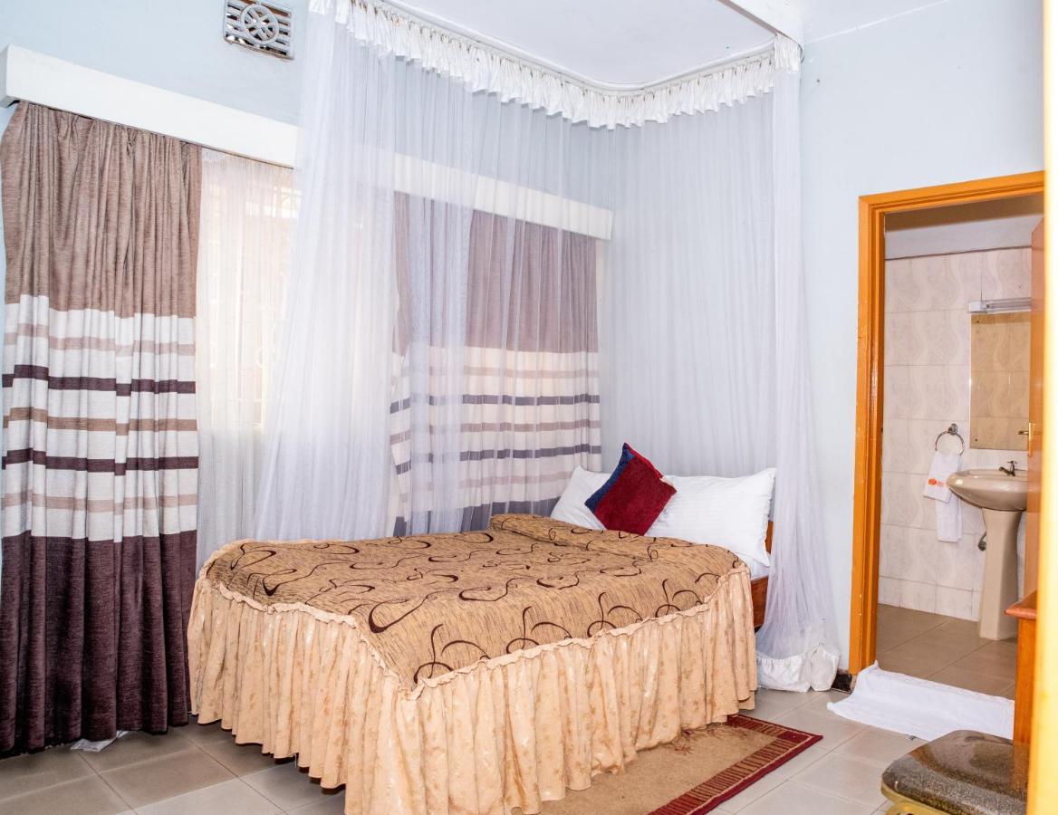 Jupiter Guest House - Parklands Ναϊρόμπι Εξωτερικό φωτογραφία
